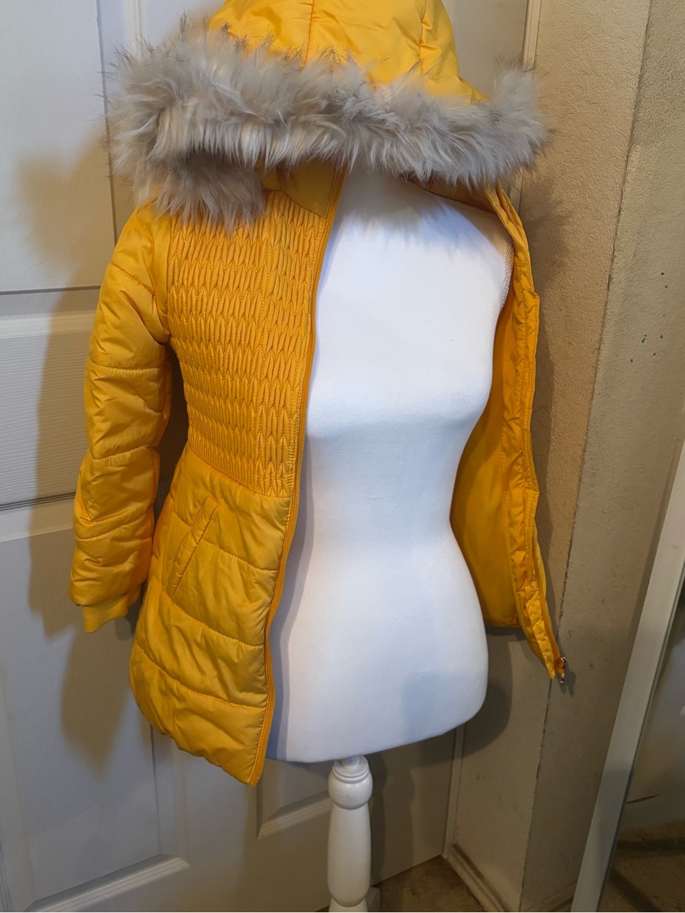 Guess Bright Yellow Hooded Puffer Coat with Faux Fur Trim